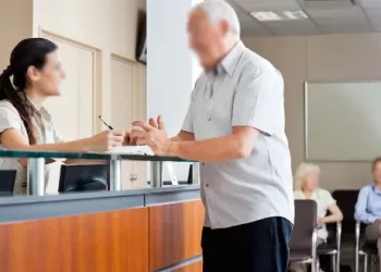 مطلوب تشغيل موظفين بنكيين مبتدئين بعدة مدن