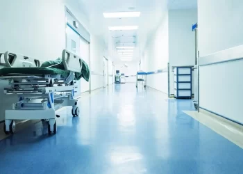 أنابيك تشغيل موظفين وموظفات استقبال ومساعدين في الخدمات الصحية لفائدة مصحة خاصة