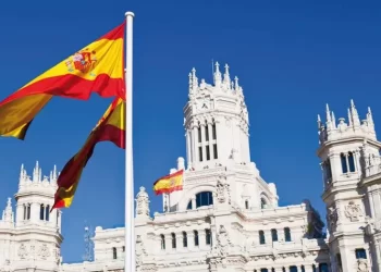 التقديم للحصول على فيزا شنغن إسبانيا