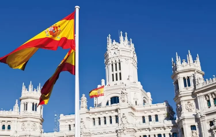 التقديم للحصول على فيزا شنغن إسبانيا