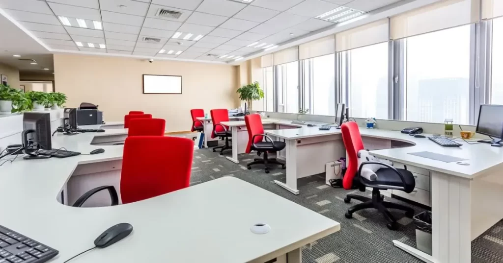 الأنابيك: تشغيل موظفين و موظفات إدخال البيانات في الحاسوب