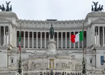 كيفية التقديم علي فيزا شنغن إيطاليا