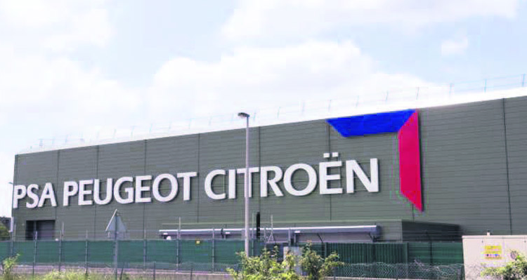 مصنع بيجو سيتروين PSA Peugeot Citroën: تشغيل 180 عامل وعاملة بشهادة البكالوريا او دبلوم تقني او تقني متخصص