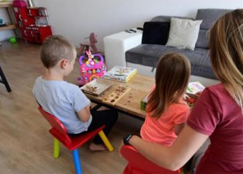 مطلوب مربية للعمل بمدينة الرباط صالير 4000 درهم بالإضافة إلى السكن و مميزات أخرى