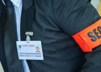 بالنيفو باك أو الباك مطلوب 10 مناصب في الآمن و المراقبة بمركز تجاري كبيير براتب 2800 درهم شهريا