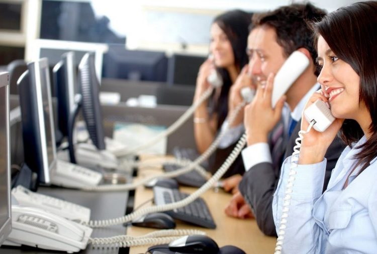 تشغيل مستشاري الهواتف براتب شهري 5000 درهم و 1000 درهم تعويض و حوافز مالية أخرى