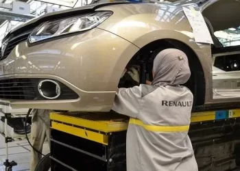 شركة صناعة السيارات Renault تعلن توظيف تقنيين بكل من طنجة والدار البيضاء في مختلف التخصصات