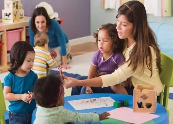 الأنابيك تشغيل 55 مربي ومربية التعليم الأولي حاصلين على شهادة البكالوريا بإقليم الحوز و ورزازات و مراكش براتب 2972 درهم