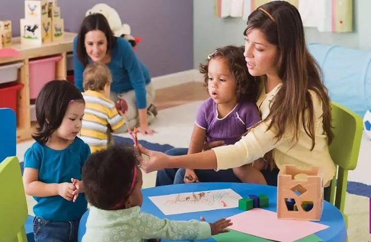 الأنابيك تشغيل 55 مربي ومربية التعليم الأولي حاصلين على شهادة البكالوريا بإقليم الحوز و ورزازات و مراكش براتب 2972 درهم