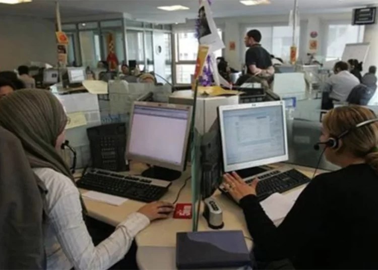 توظيف 50 مستشارا للهاتف بشهادة البكالوريا براتب 4500 درهم و كونترا مرسمة