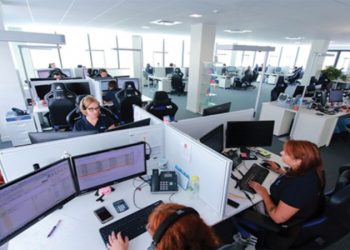 الأنابيك مكناس: تشغيل شباب في خدمة الرد على الهاتف ابتداء من شهادة البكالوريا براتب 3000 درهم 