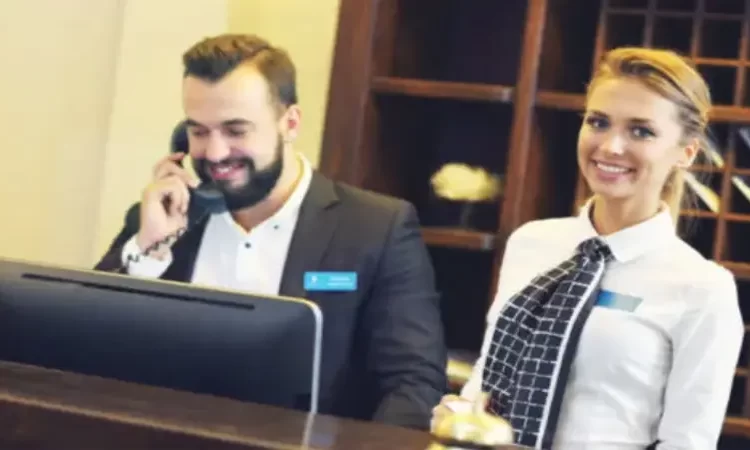 بصالير 4200 درهم.. توظيف موظف استقبال بشهادة البكالوريا  بعقد عمل دائم