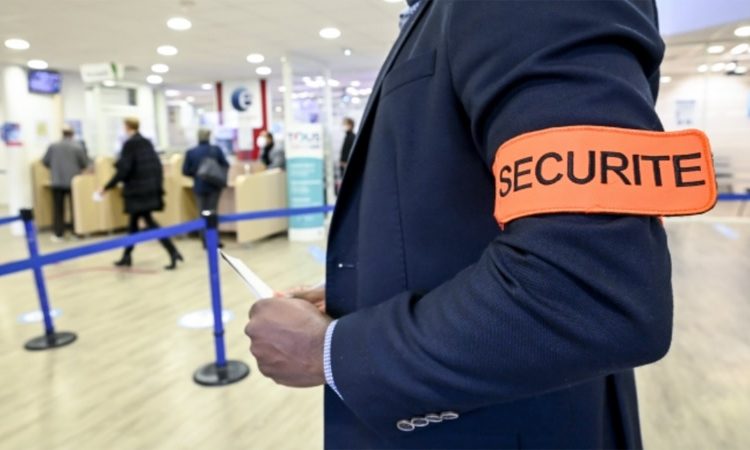 مطلوب 400 حارس أمن بصالير 3100 درهم بأي شهادة او دبلوم