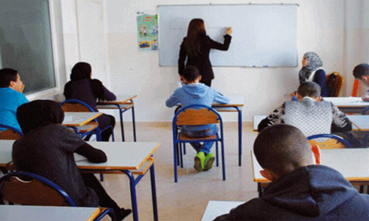 تشغيل 200 أساتذة ومعلمين للدعم المدرسي بإقليم الحسيمة