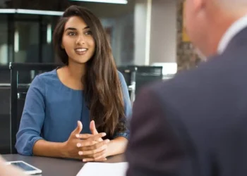 كيف أقدم نفسي