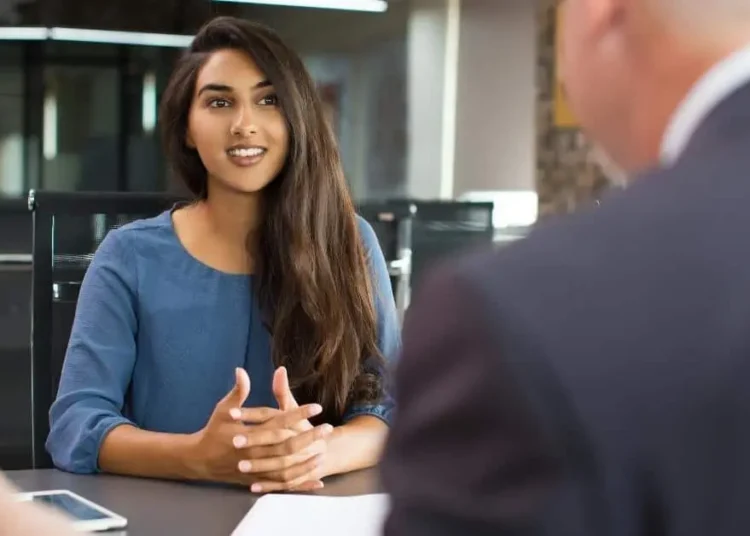 كيف أقدم نفسي