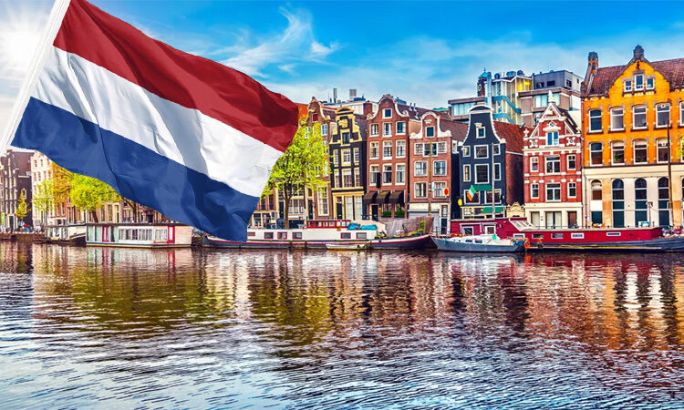 عقود عمل في هولندا 2024