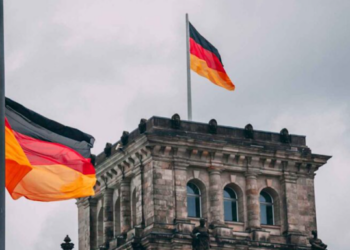 التسجيل لدراسة اللغة الألمانية مجانا بألمانيا 2025