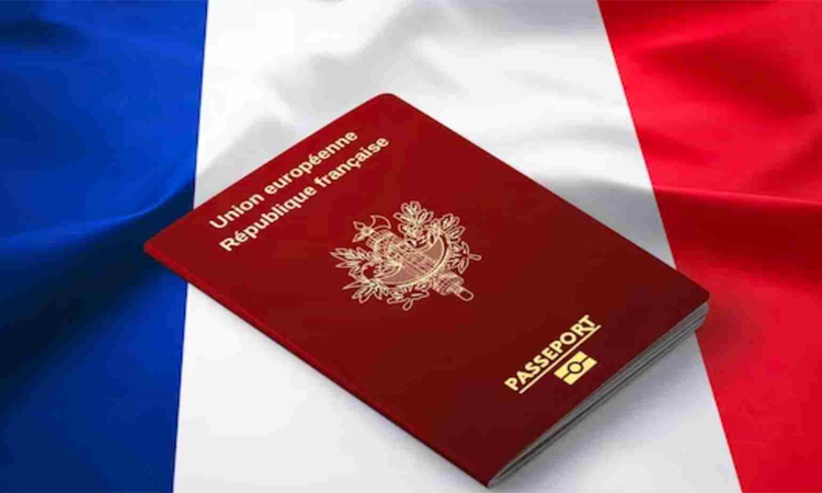 خطوات الحصول على التأشيرة الفرنسية 2025