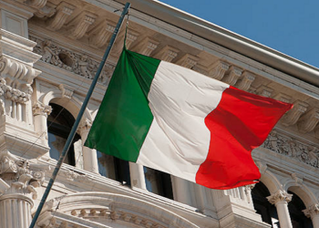 كيف يمكنك العثور على وظيفة في إيطاليا؟